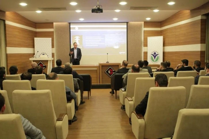 Gagiad'da "Enerjide Dijitalleşmeyle gelen fırsatlar" konuşuldu