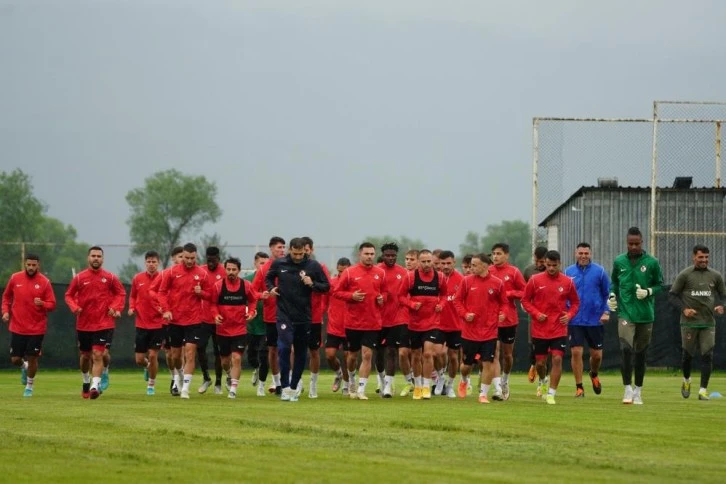 Gaziantep FK hazırlıklarını Bolu'da sürdürüyor