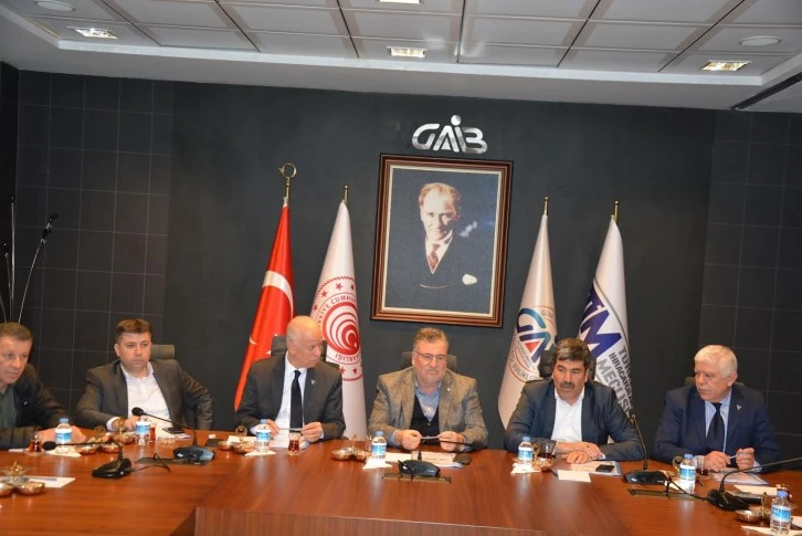 Halı Sektör Kurulu Gaziantep’te Toplandı