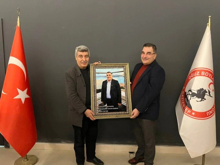 Huzeyfe Durmaz yılın STK başkanı seçildi