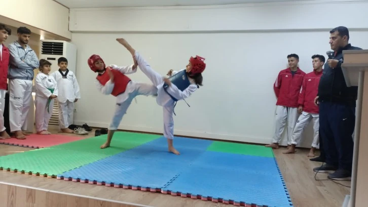 KİYÜ’de, “Öğrencilik Hayatında Spor ve Taekwondo” Başlıklı Söyleşi ve Gösteri Gerçekleştirildi