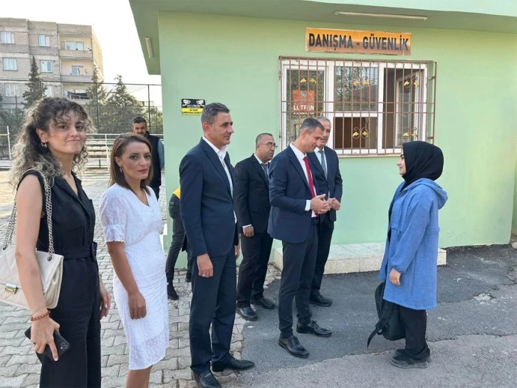 Milli Eğitim Müdürü Altay, Mehmet Zelzele Fen Lisesini ziyaret etti