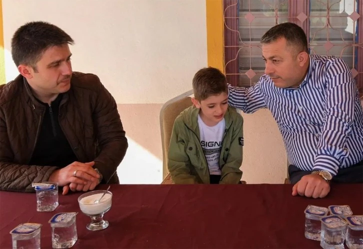 Vali Şahin Mercanlı köyünde şehit ailesini ziyaret etti
