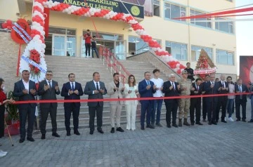 Ahmet Karakılınç Anadolu Lisesine muhteşem açılış