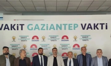 AK Parti'de Ahmet Çelik başvurusunu yaptı