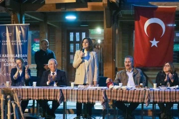 AK Parti Milletvekili Adayları Annen Gibi Projesi Kapsamında Gençlerle Buluştu