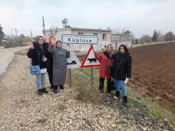 AK Partili Kadınların siyasi çalışmalarına can dayanmaz! Köy Köy geziyorlar