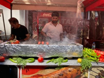 Ankara’da ‘Künefe ve Kebap Festivali’ başladı