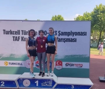 Atletizm Şampiyonasında Türkiye şampiyonu Meryem Aygün oldu
