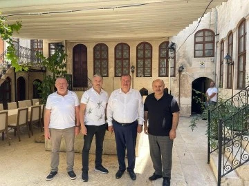 Aybastı Belediye Başkanı Geçtan beraberindeki heyetle Başkan Ramazan’ı ziyaret etti