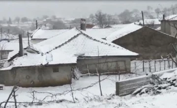 Balkanlardan giriş yapan kar etkisini arttırdı