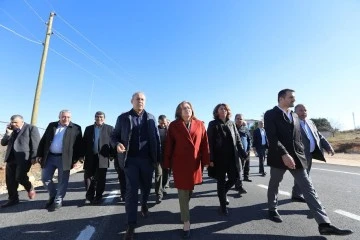 Başkan Fatma Şahin, yeni yılın ilk gününde trafiğe açılan yeni yolları inceledi!
