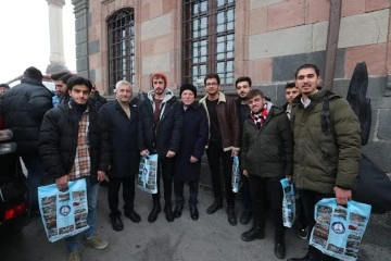 Başkan Tahmazoğlu; Erzurum'da Okuyan Şahinbeyli Öğrencilerle Buluştu
