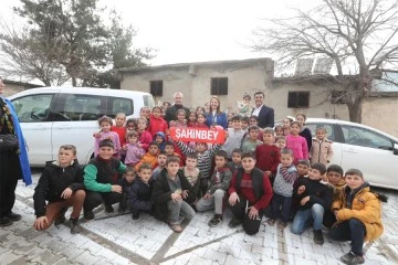 Başkan Tahmazoğlu ve Milletvekili Bakbak köylerdeki vatandaşları ziyaret etti