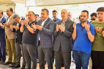 Belediye Başkan Yardımcısı Mustafa Tohumcu’nun ağabeyi toprağa verildi