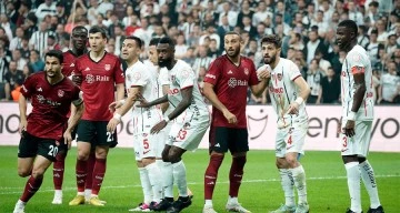Beşiktaş, 3 puanı 2 golle aldı