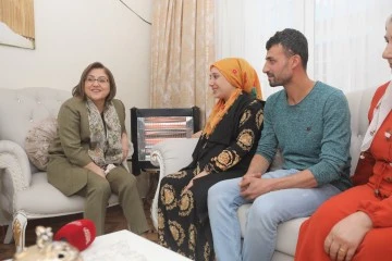 Büyükşehir'in övgü toplayan Projesi “Anneye Süt Bebeğe Can”ı Başkan Fatma Şahin sahada takibe aldı