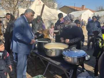 CHP Gün Birlik günü dedi! Fizge köyünde yemek dağıttı