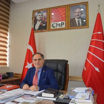 CHP Kilis Merkez İlçe Başkanı Ahmet Geloğlu : &quot;30 Ağustos Zaferi, Türkiye Cumhuriyeti’nin temelinin atıldığı zaferdir&quot;