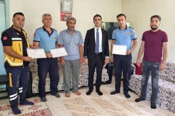 Çiftçinin hayatını kurtaran ekiplere ödül verildi