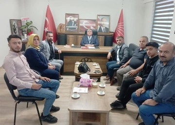 Curatoğlu'ndan, CHP il Başkanı Hangillioğlu'na hayırlı olsun ziyareti