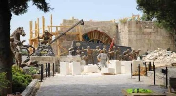 Depremde hasar alan tarihi Gaziantep Kalesinin restorasyonuna başlandı