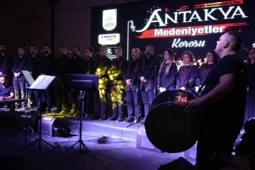 Depremde üyelerini kaybeden Antakya Medeniyetler Korosu'ndan Kilis’te konser