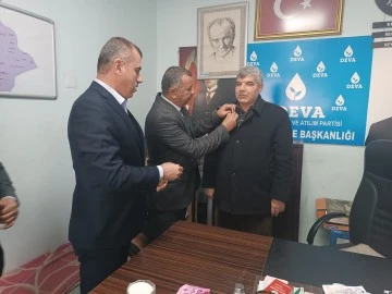 Deva Partisi Elbeyli Yönetimi ve Başkanı MHP'ye katıldı