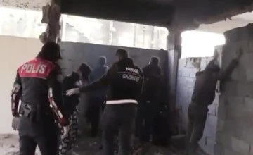 Gaziantep'te metruk binalara şok baskın