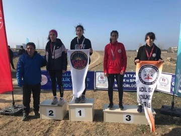 GKV’li Hatice Kılıç Atletizmde Türkiye Şampiyonasında Yarışacak