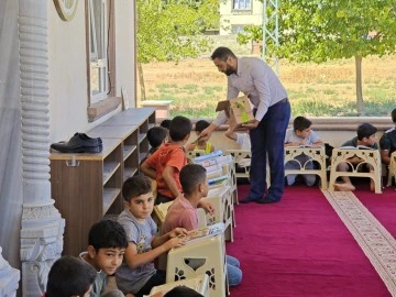 HÜDA PAR İl Başkanı Kiriş’ten Yaz Kur'an Kursu öğrencilerine dondurma ikramı