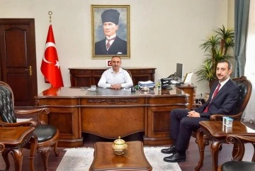 İl Başkanı Diyarbakırlı’dan Vali Soytürk’e ziyaret 