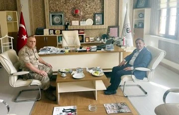 İl Jandarma Komutanı Coşkun’dan Belediye Başkanı Şimşek’e ziyaret