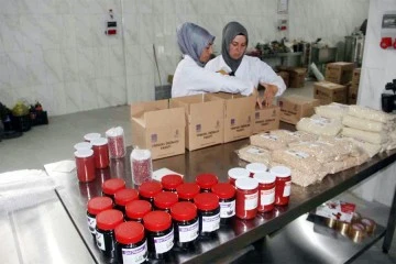 Kadınlar üretiyor, Türkiye’nin her yerine gönderiliyor