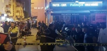 Kafede silahlı çatışma: 3 ölü, 5 yaralı