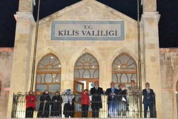 Kilis'in Kurtuluş Programı Havai Fişek gösterisi ile taçlandı