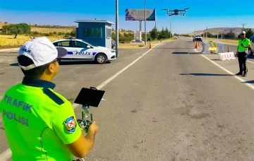 Kilis’te  trafik güvenliği için dron destekli denetimler devam ediyor