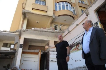 Komşular arasında ‘ağır hasarlı’, ‘az hasarlı’ tartışması sonunda bina için yıkım kararı verildi