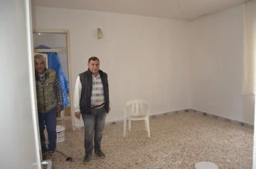 Mehmet Döğme evini ücretsiz olarak depremzedelere tahsis etti