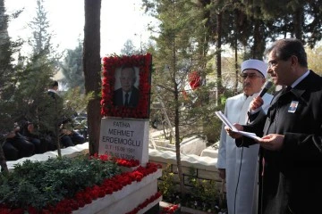 Merinos Onursal başkanı Merhum Mehmet Erdemoğlu mezarı başında anıldı