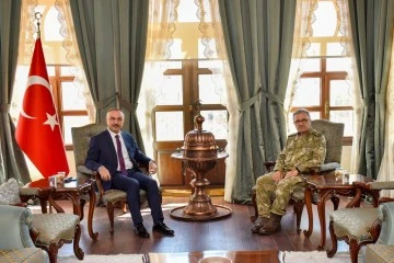 Metin Paşa Kilis Valisi Recep Soytürk ile görüştü