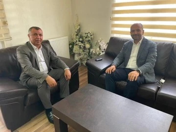 MHP Kilis İl Başkanı Demir : ‘’ Fitne kazısı yapanlara sırtımız dönük, kapımız örtüktür’’