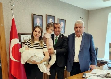 MHP Kilis Milletvekili Demir ailesi ile birlikte Semih Yalçın’ı ziyaret etti