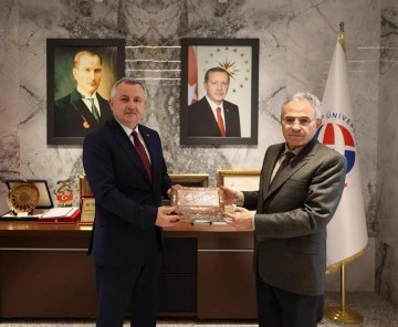 Moldova Büyükelçisi Croıtor’dan Gaün’e ziyaret