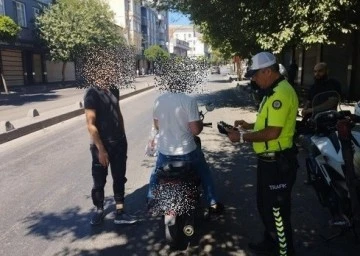 Motosiklet sürücülerine ceza yağdı