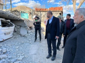 Murat Karataş Köy ziyaretlerine devam etti! Depremde yıkımın en büyük olduğu Karamelik köyüne gitti