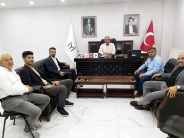 Mustafa Curatoğlu, İYİ Parti İl Başkanına hayırlı olsun dedi