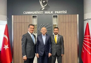 Mustafa Curatoğlu “Türkiye'nin kurucu partisi Cumhuriyet Halk Partisi 100 yaşında!”