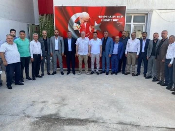 Mustafa Demir ve yönetiminden MHP Gaziantep İl Başkanlığına ziyaret