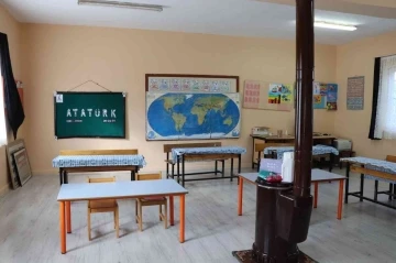 Nazilli Belediyesi Hisarcık İlkokulu’nu yeni görünümüne kavuşturdu
